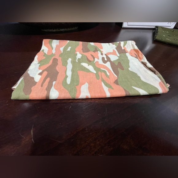 (3) Camo Bandana’s and (1) Camo Doo Rag - Picture 8 of 9